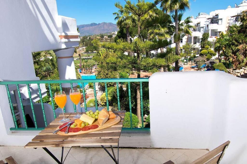 Spectacular Apartment In Matchroom Country Club Fuengirola Esterno foto